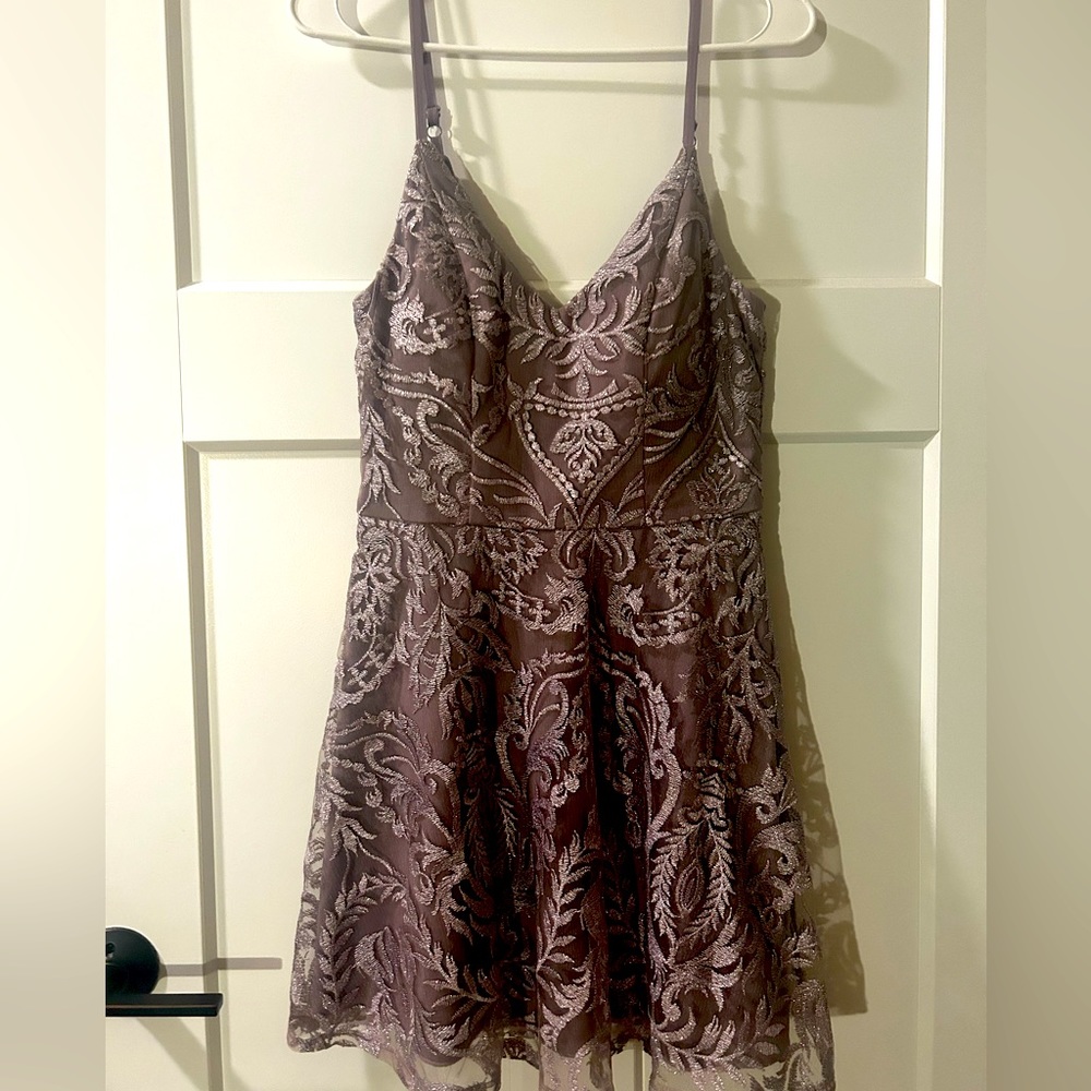 Gorgous Pale Purple Patterned Homecoming Dress